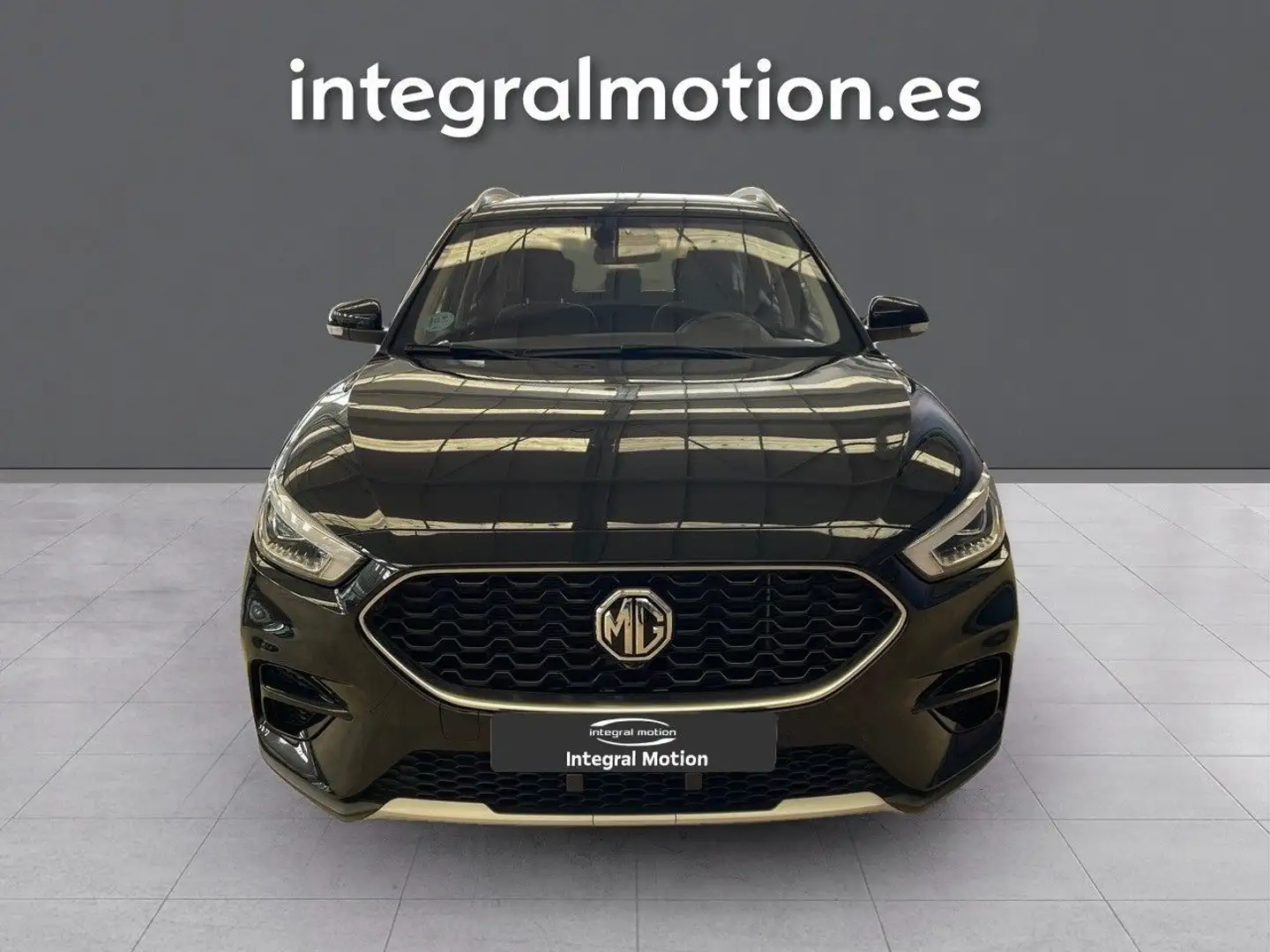 MG ZS 1.5 Comfort Negro - 2