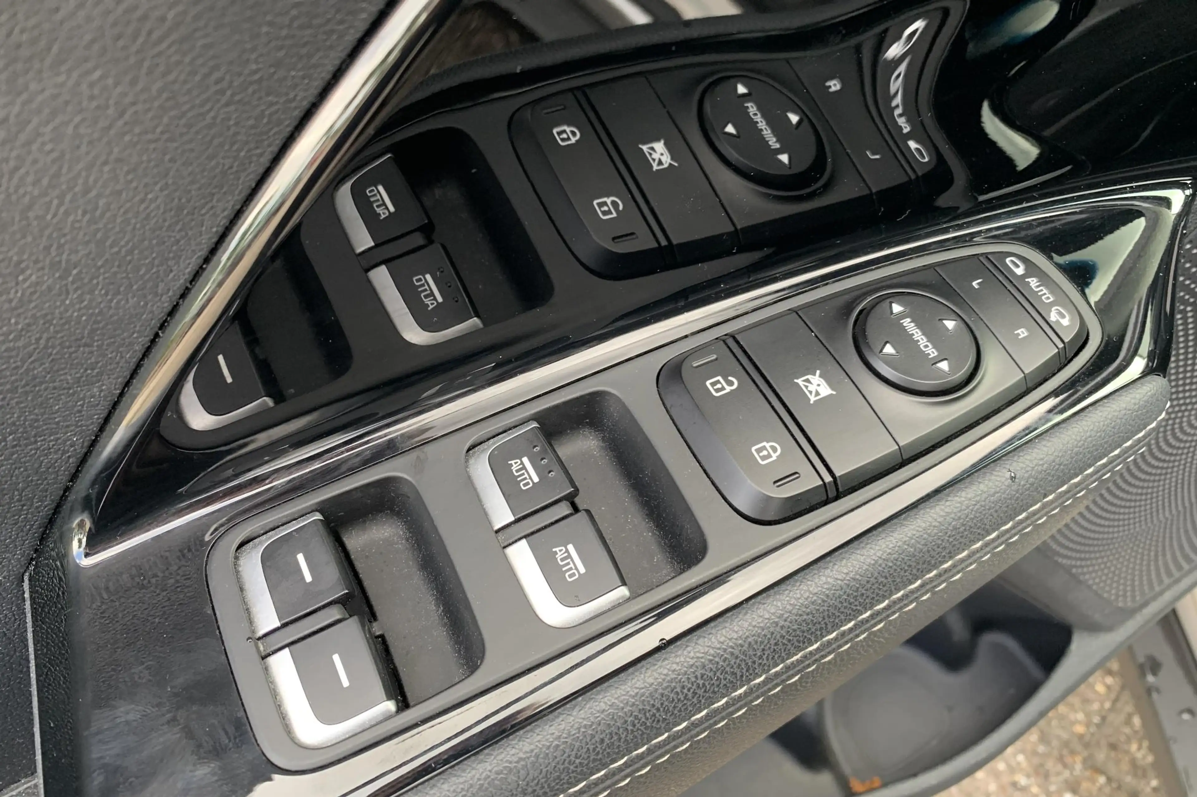 Kia Niro 1.6 GDi 140PK Hybrid DynamicLine Automaat | Trekha — photo 11