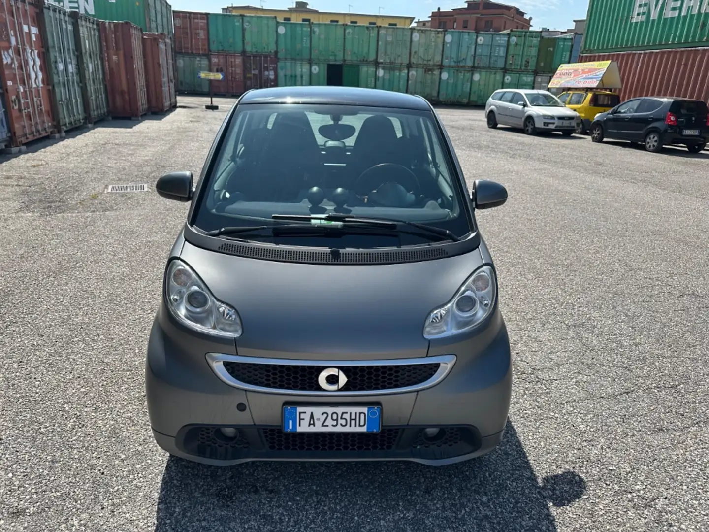 smart forTwo electric drive coupé Grigio - 2