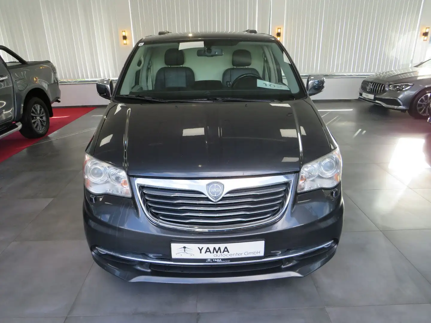 Lancia Voyager Hartung Bestattungswagen / Leichenwagen Gris - 2