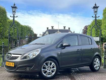 Opel Corsa 1.2-16V AUTOMAAT | NL-AUTO! | DEALER OH! | AIRCO!