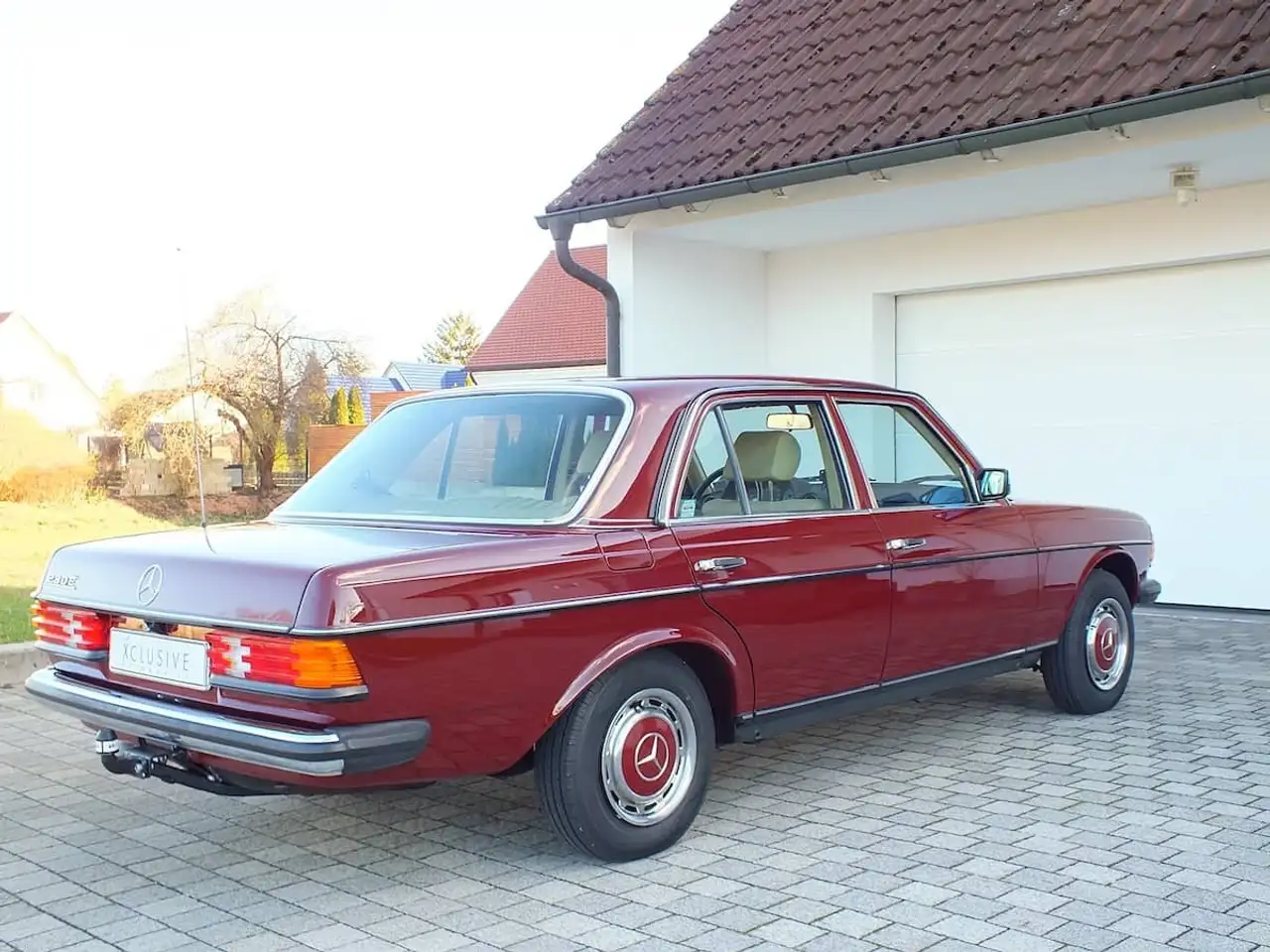 Mercedes-Benz 230 E W123 - DE Auto - lückenlose Historie, foto 6