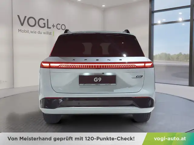 Xpeng G9 AWD Performance Ansicht 7