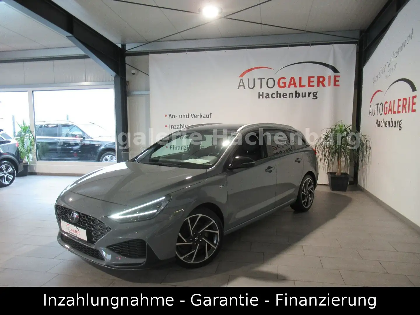 Hyundai i30 cw N Line Mild-Hybrid / TOP Ausstattung Gris - 1