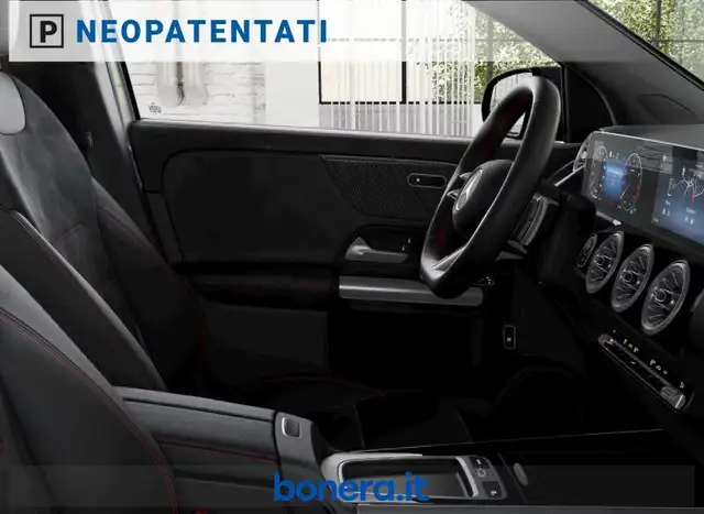 Mercedes-Benz Gla view 7