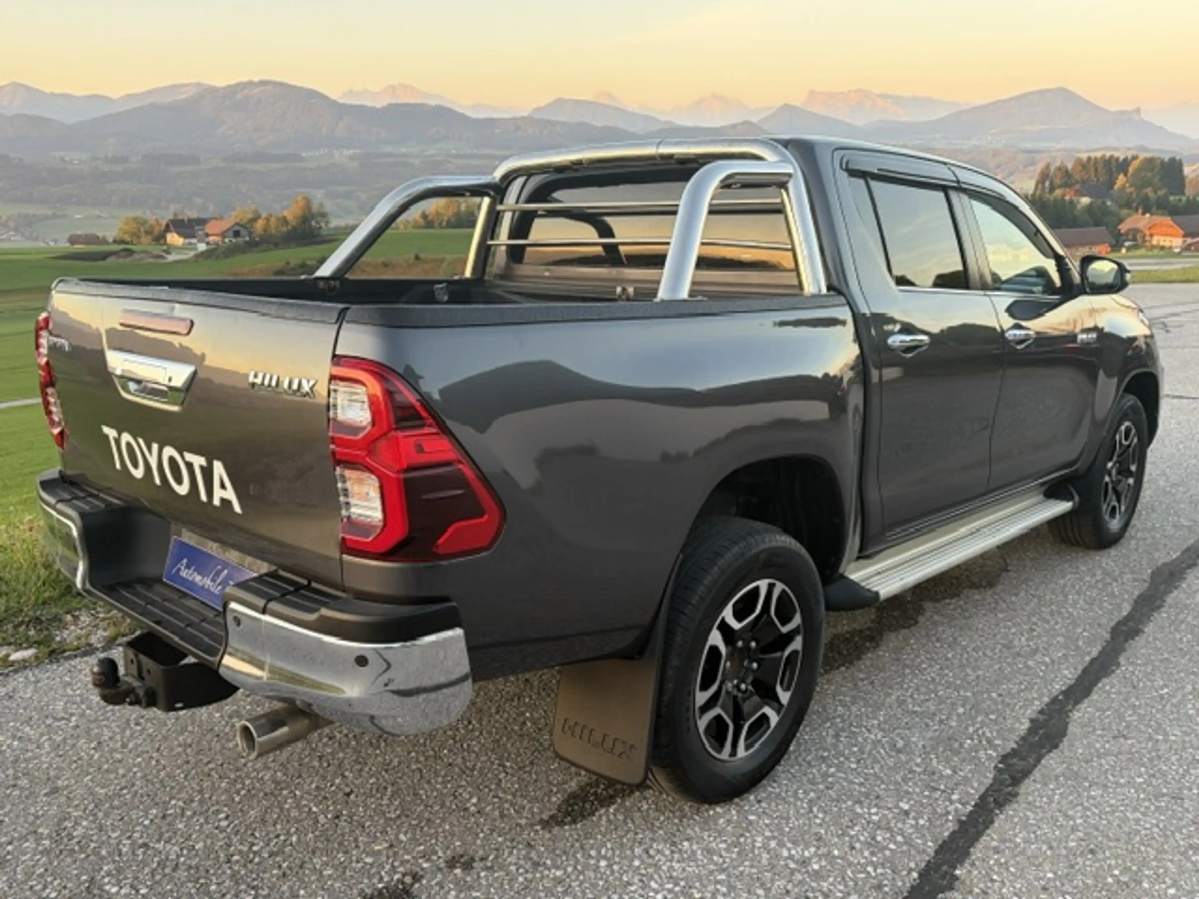 Toyota Hilux Double Cab Executive 4x4, AHK, Navi, Kamera, Alarm — photo 6