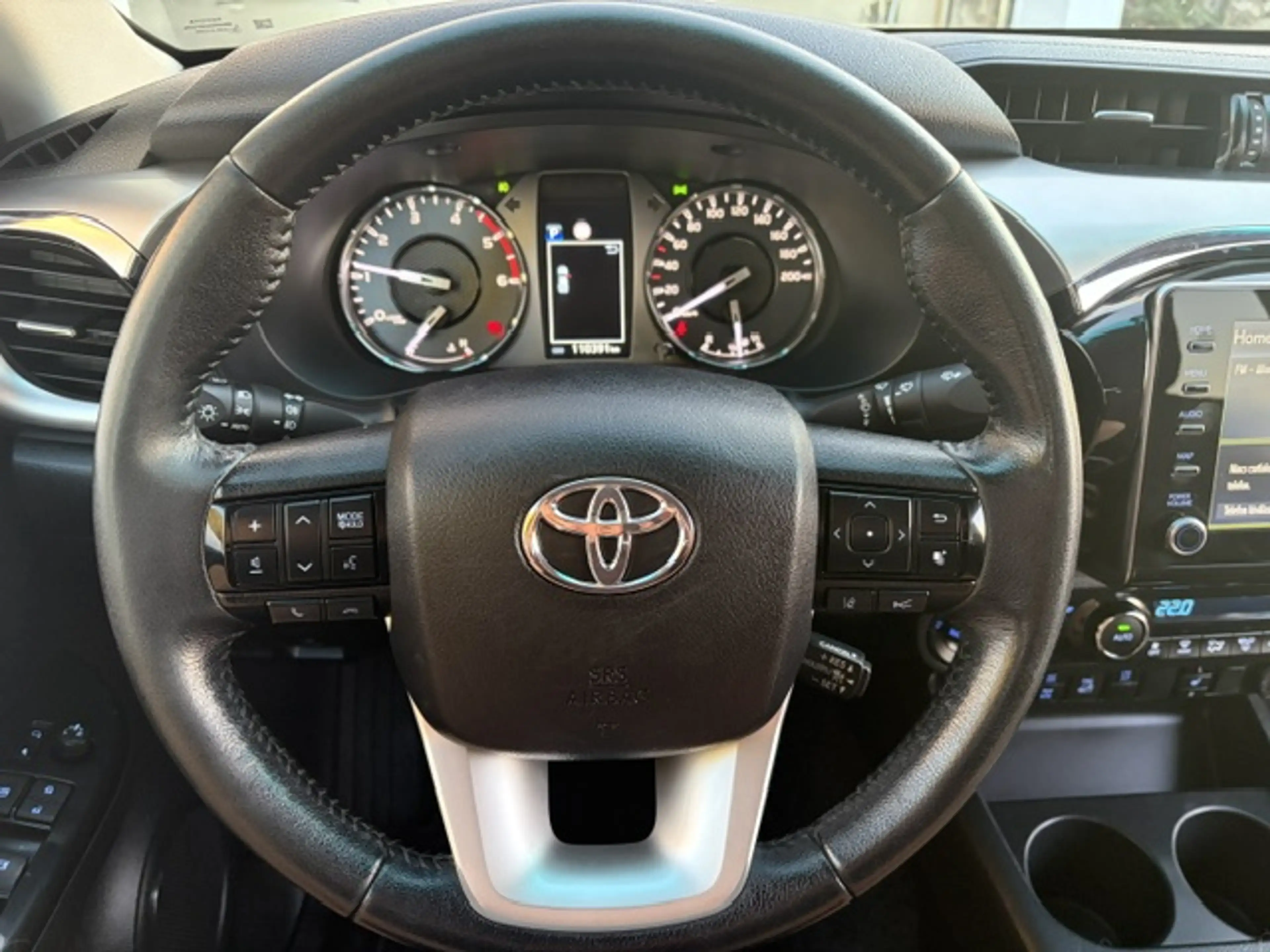Toyota Hilux Double Cab Executive 4x4, AHK, Navi, Kamera, Alarm — photo 10