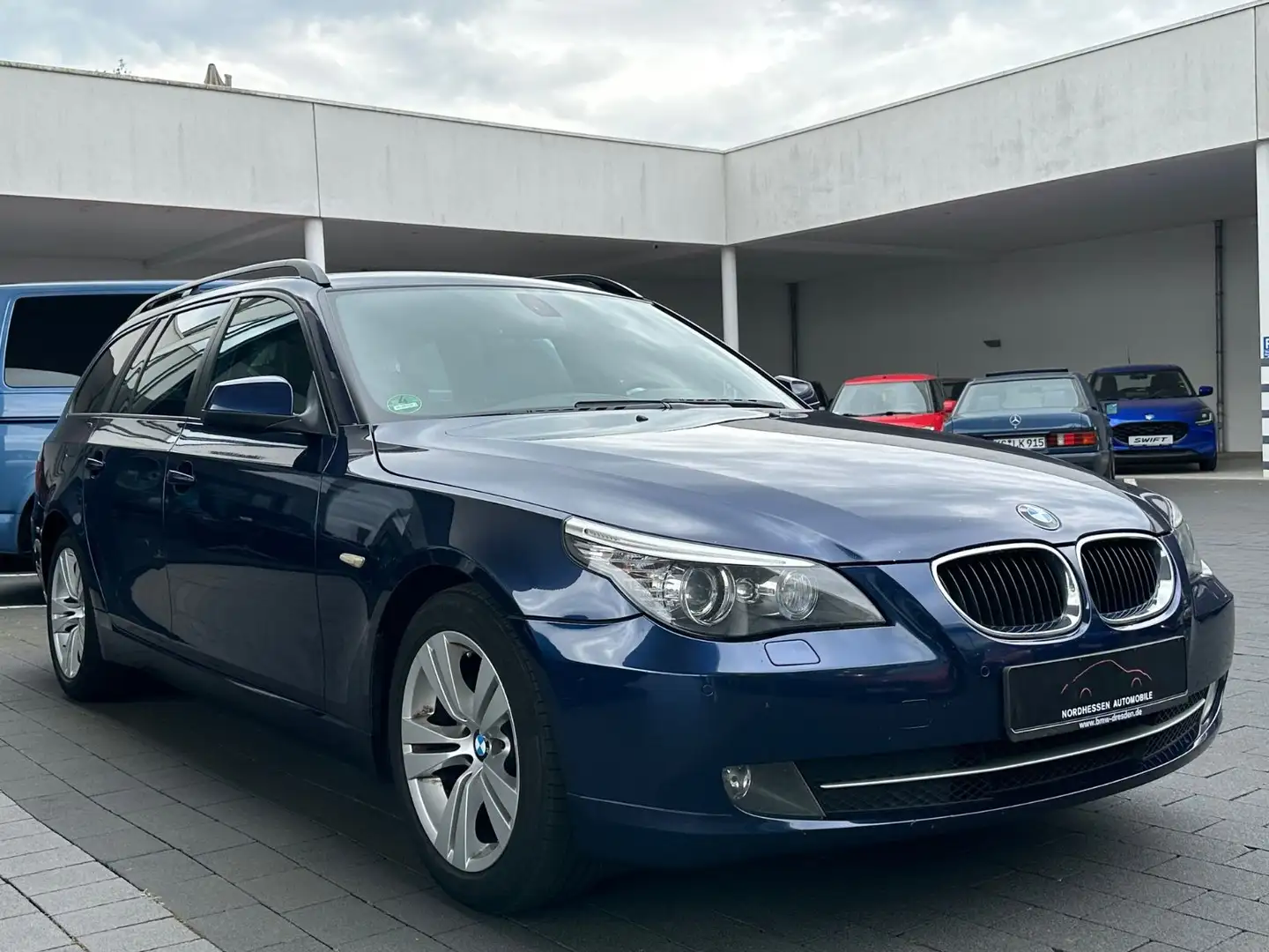 BMW 520 d Touring Aut. Edition Lifestyle Xenon | Navi Bleu - 2