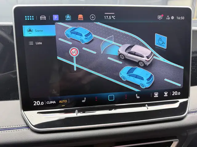 Volkswagen Tiguan view 19