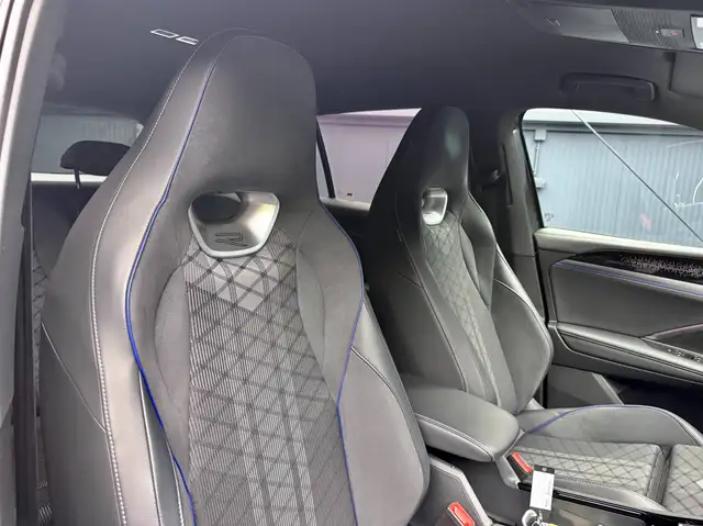 Volkswagen Tiguan view 11