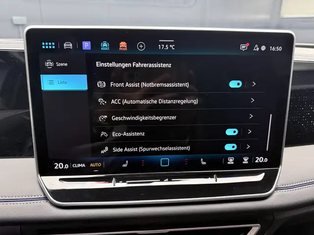 Volkswagen Tiguan view 21