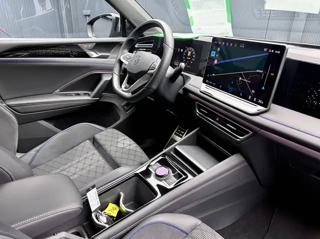 Volkswagen Tiguan view 14