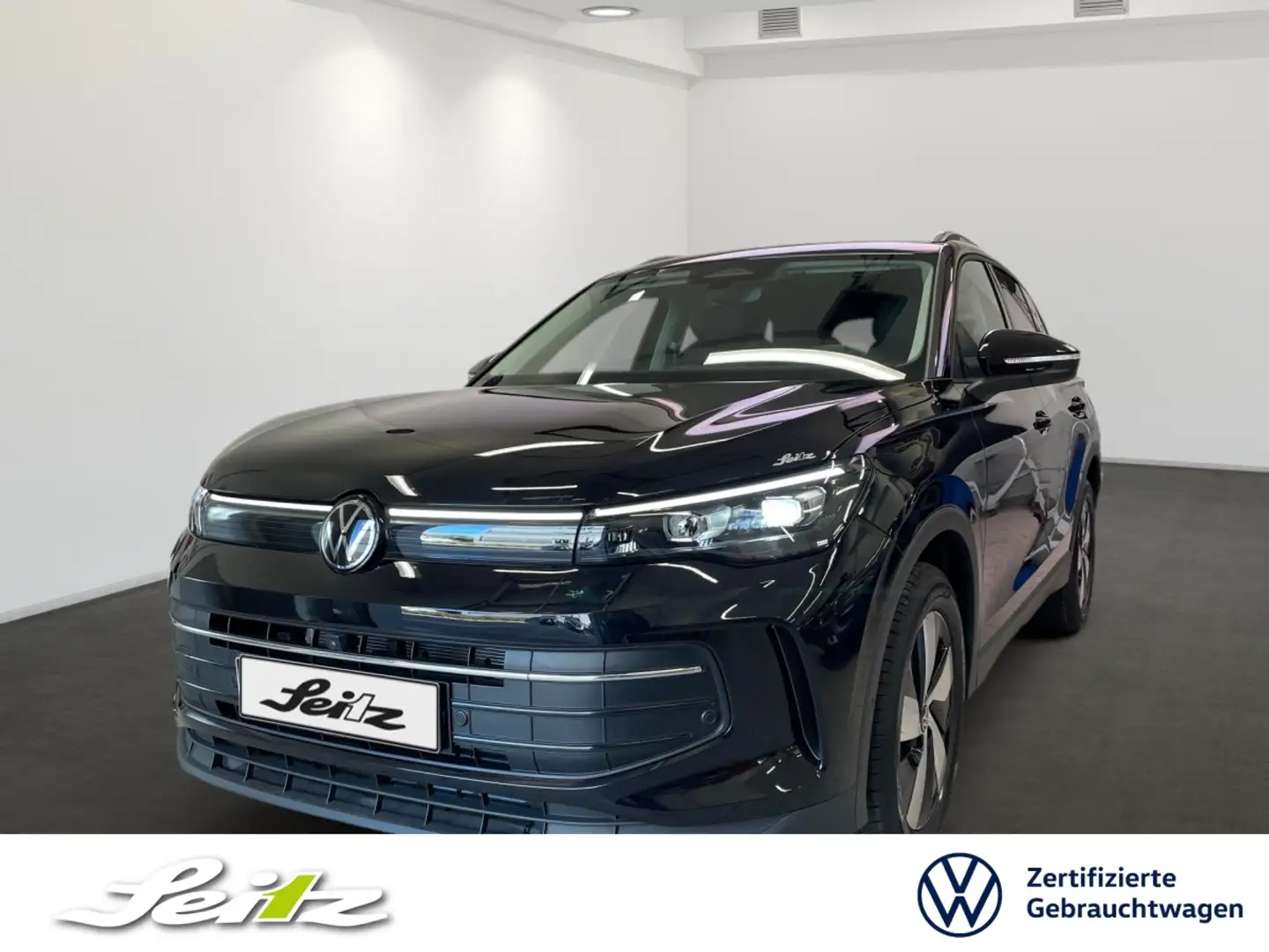 Volkswagen Tiguan 2.0 TDI Life *AHK*LED*KAMERA*SITZH* Zwart - 1