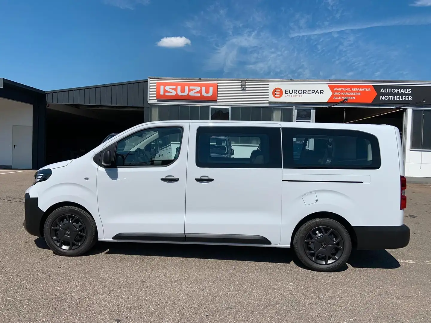 Opel Vivaro Kombi XL 9 Sitze 8 AT Heckklappe Bianco - 1