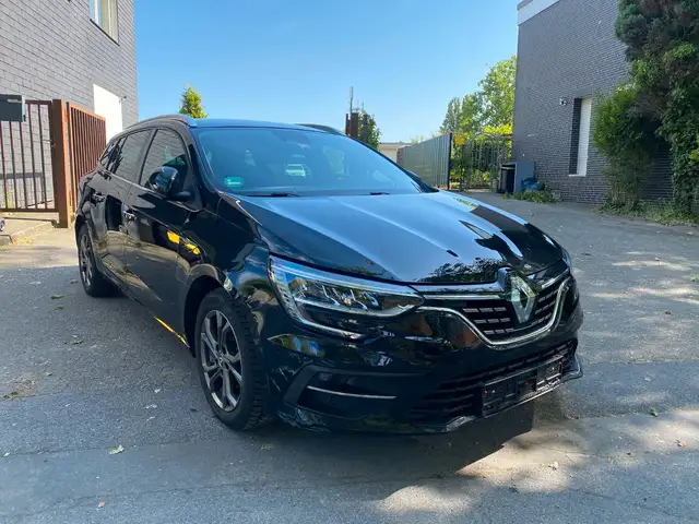 Renault Megane IV Grandtour Techno *AUTM*CAM*NAVI*LED*