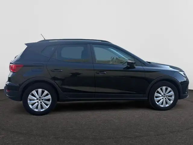 SEAT Arona view 10