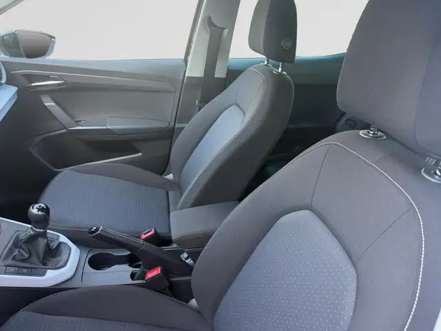 SEAT Arona view 13