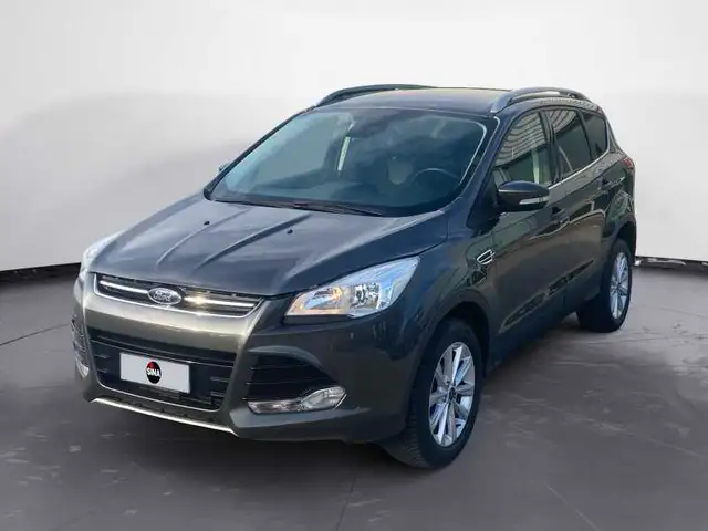 Ford Kuga 2.0 tdci Titanium 4wd s&s 150cv powershift E6