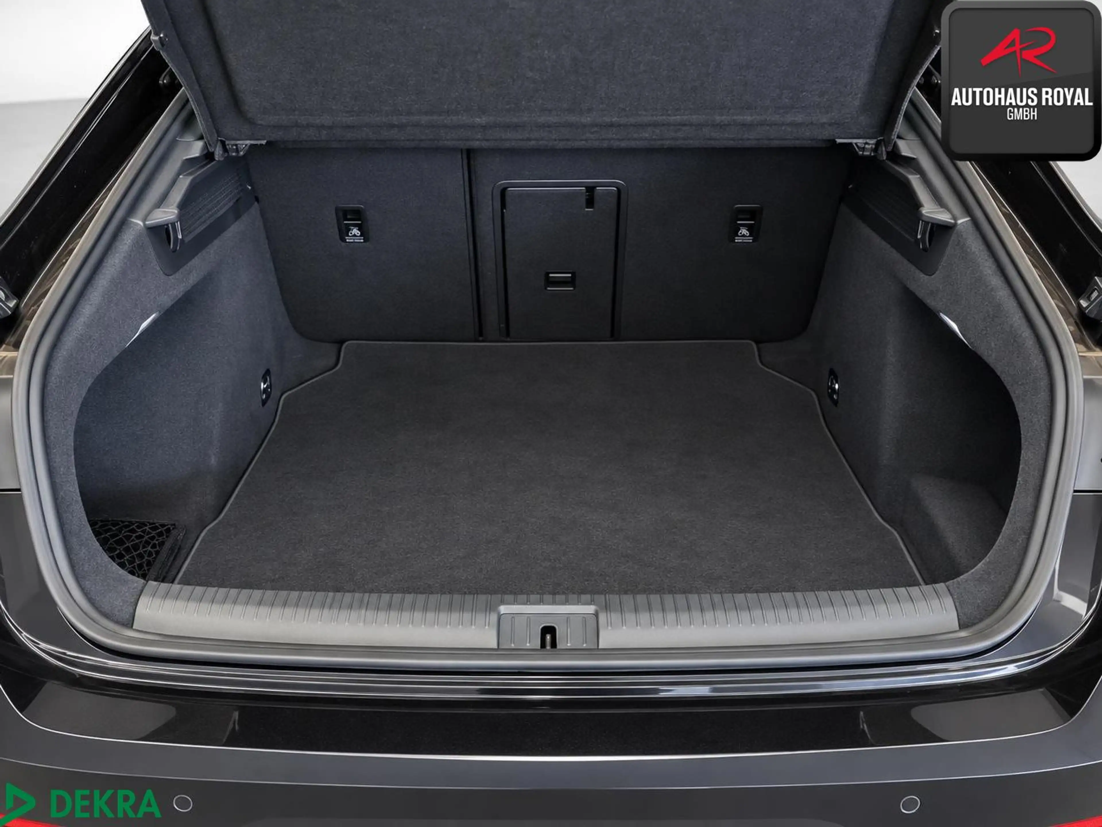 Volkswagen Arteon 2.0 TSI R LINE MASSAGE,MATRIX,KEYLESS,SH — photo 8