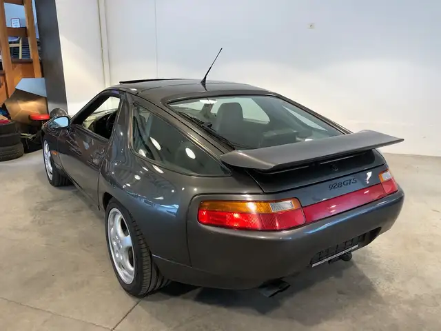 Porsche 928 GTS - German C00 - Euro 2