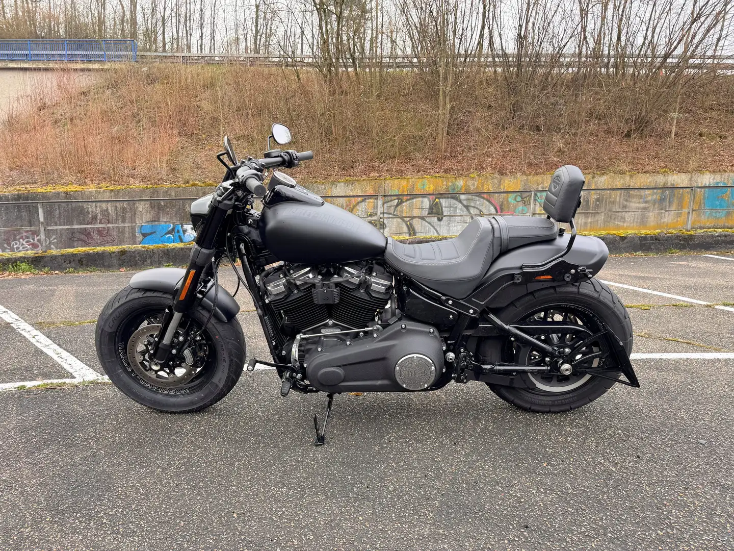 Harley-Davidson Fat Bob 114 Negro - 2
