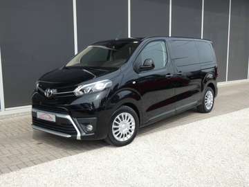 VERSO 8ZITPL. Medium +GPS +Camera +Dodehoek +Apple carplay +Android auto