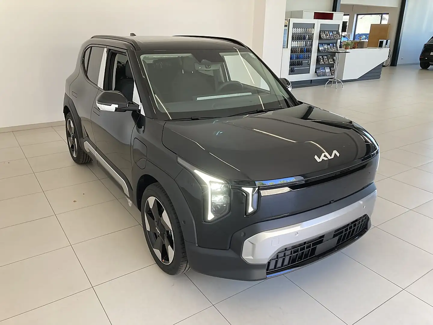 Kia EV2 4.Sitze  61kWh  Earth Plus Schwarz - 2