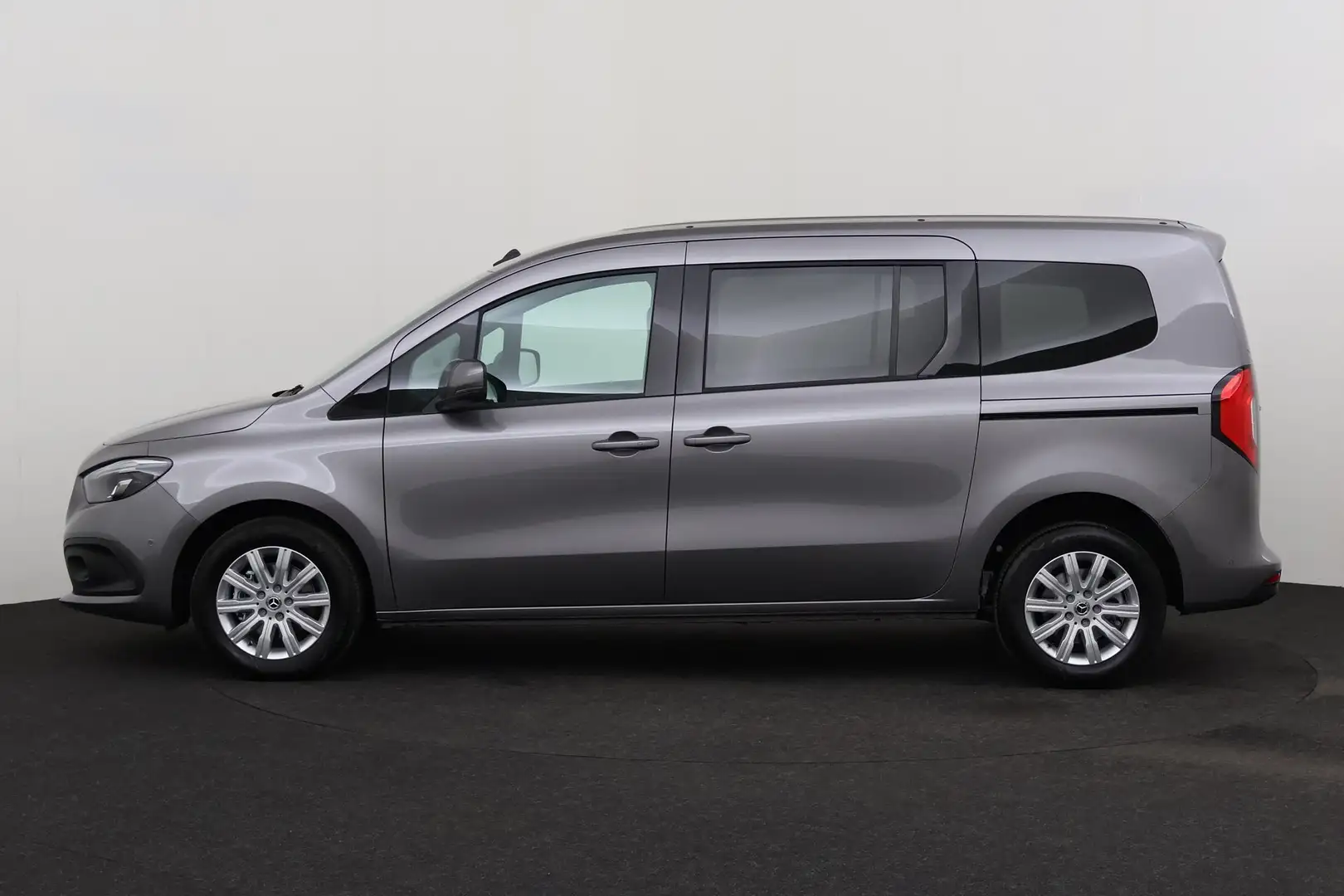 Mercedes-Benz T-Class PROGRESSIVE- LINE iA DCT + 7PL. + A/T + GPS + LED Grau - 2