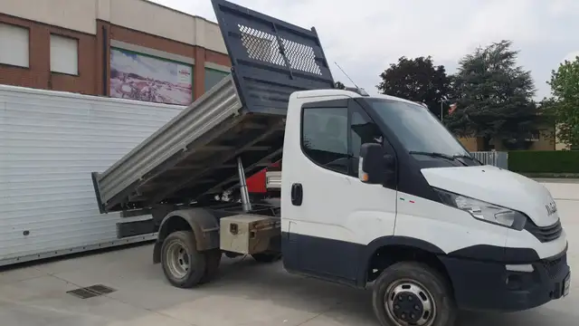 Iveco Daily 35C12 RIBALTABILE
