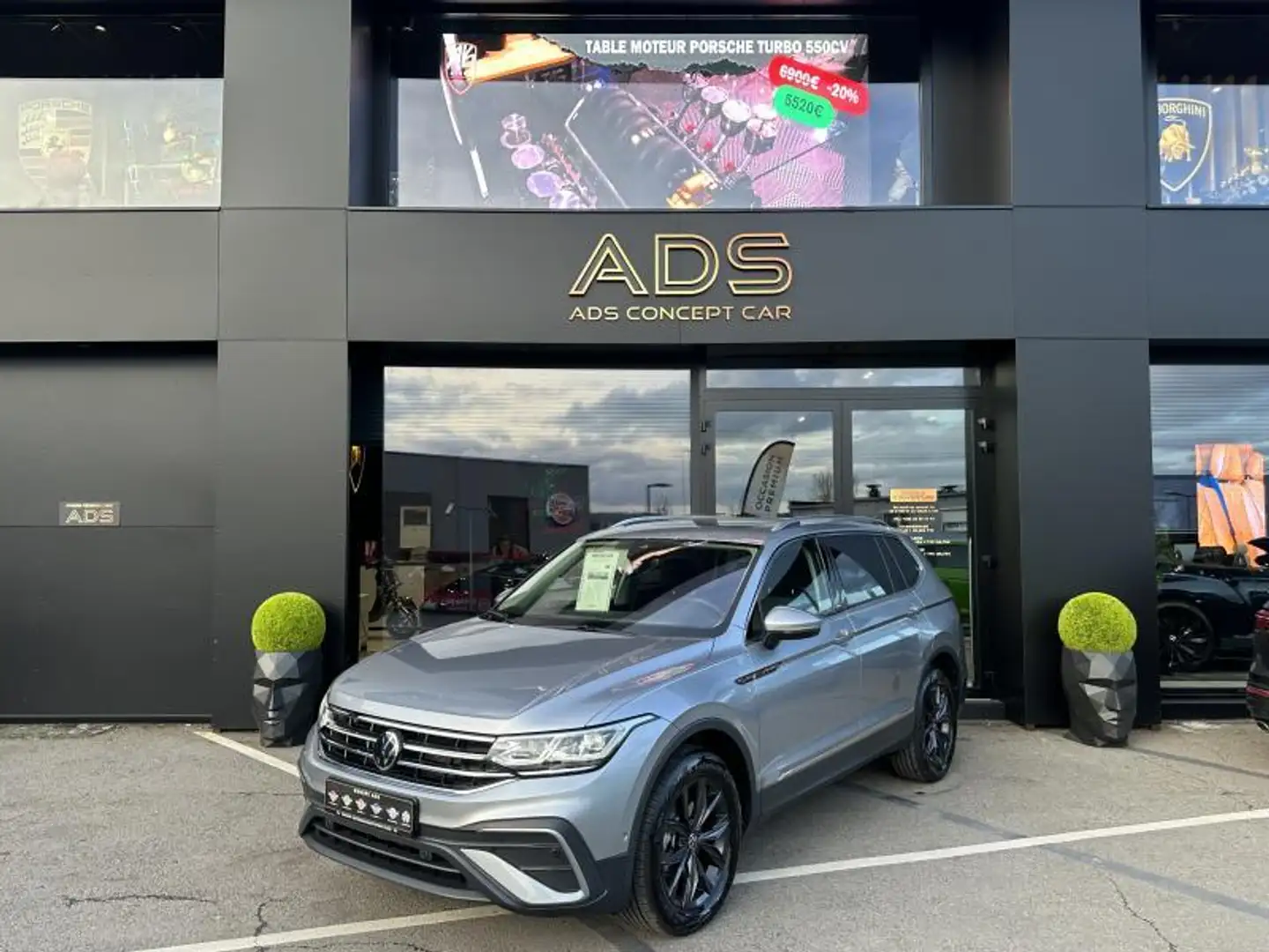 Volkswagen Tiguan III Allspace Life Move Gris - 1