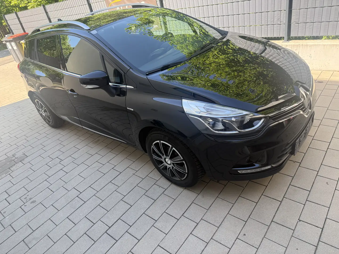Renault Clio Grandtour TCe 75 Limited - 2