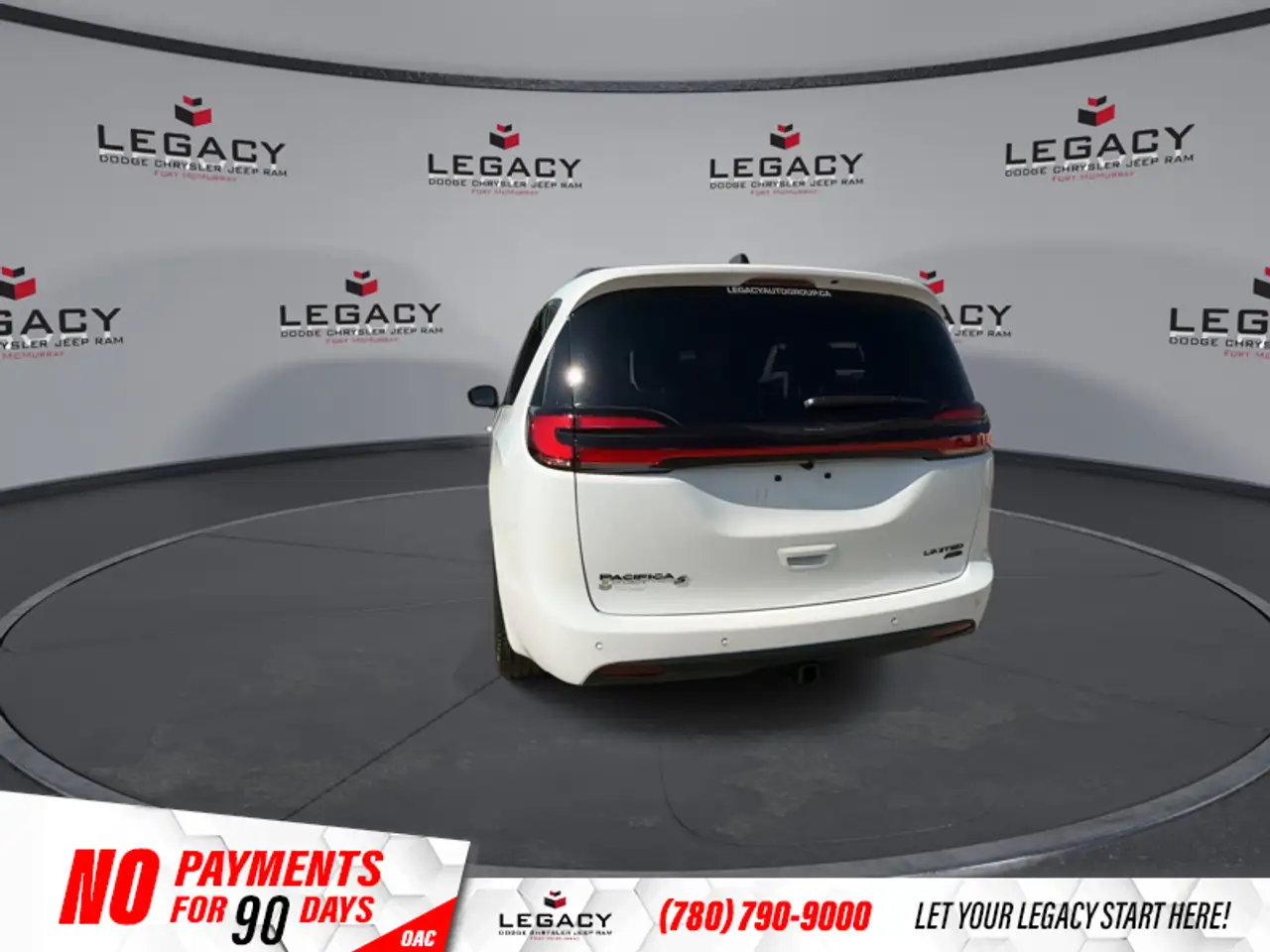 Chrysler Pacifica снимка Chrysler Pacifica