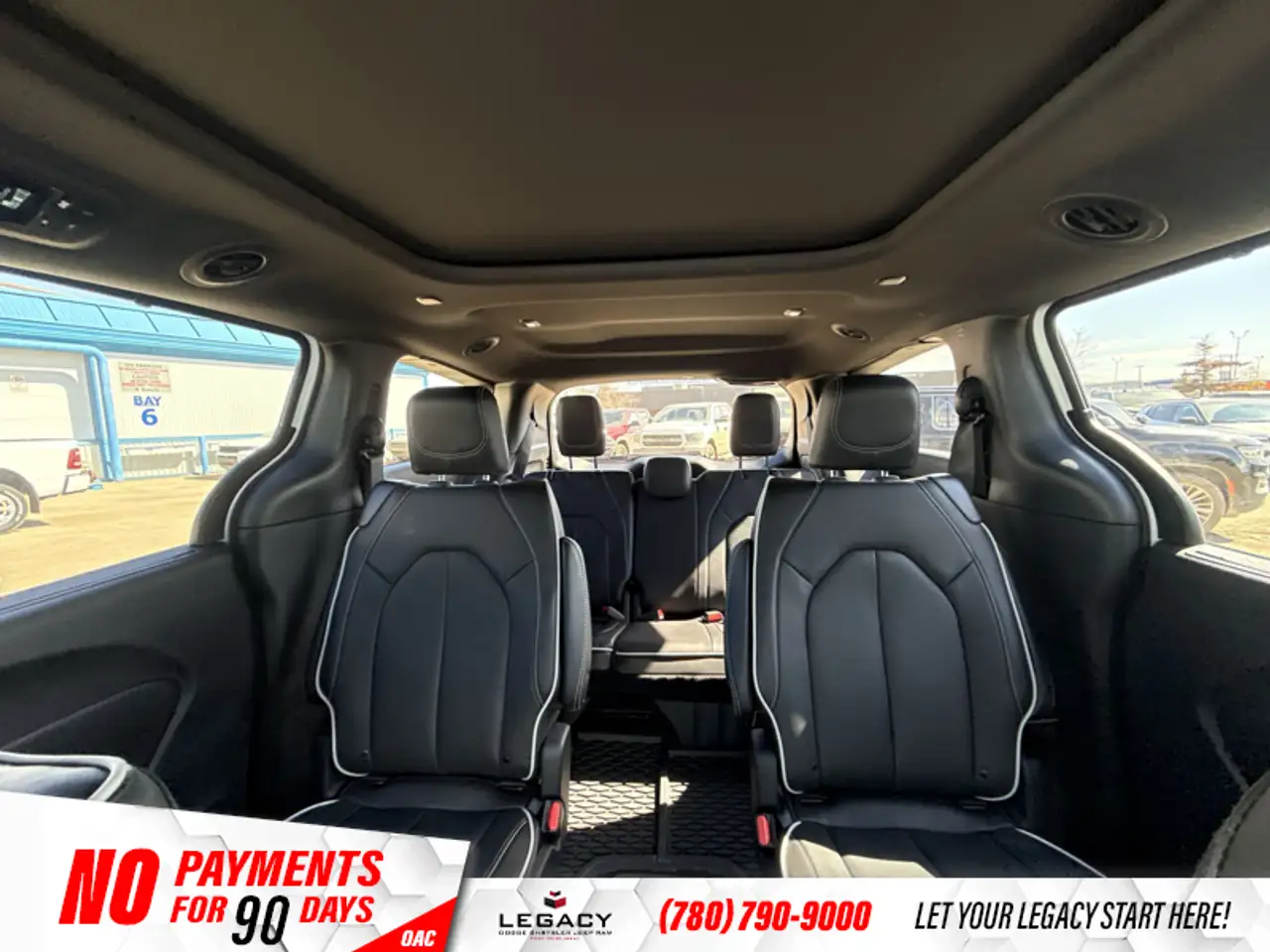Chrysler Pacifica снимка Chrysler Pacifica