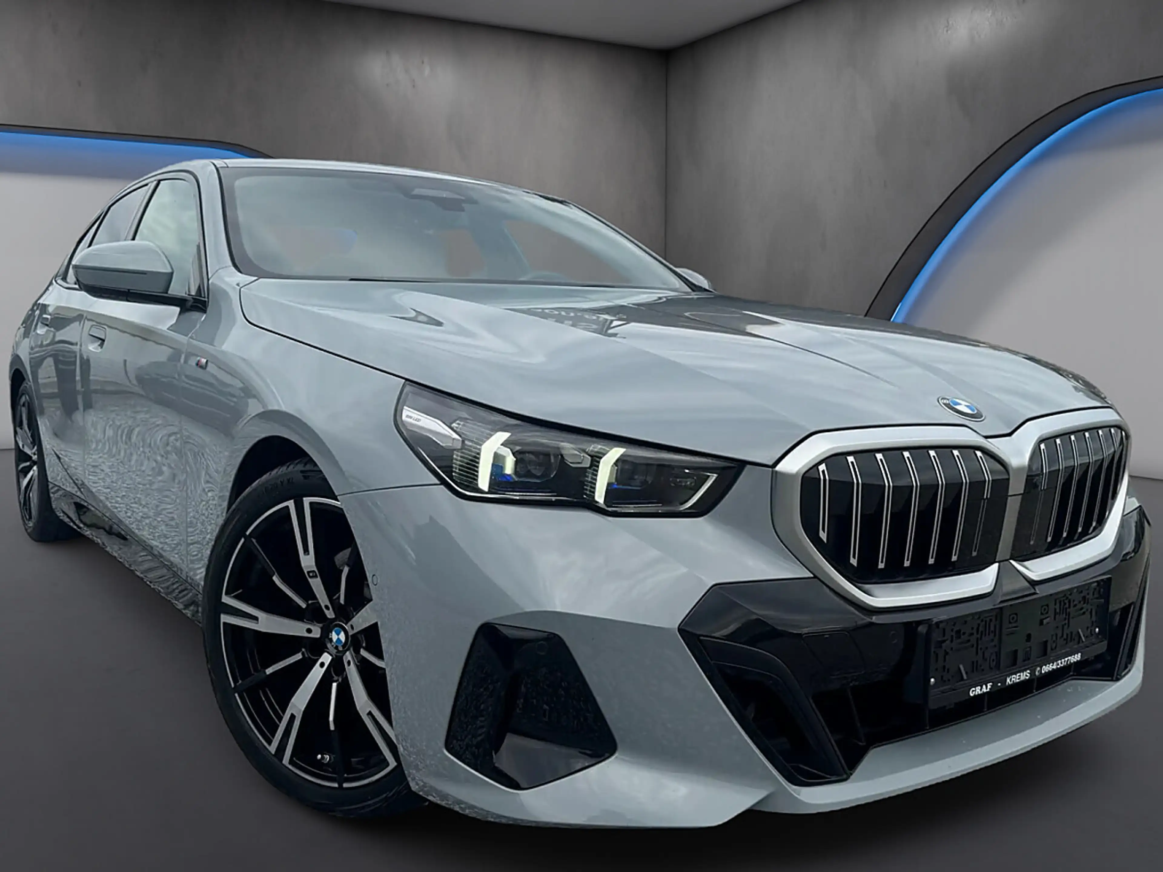 BMW 520 d M Sport Aut. *HeadUp*360Kamera*HarmannKardon* — photo 3