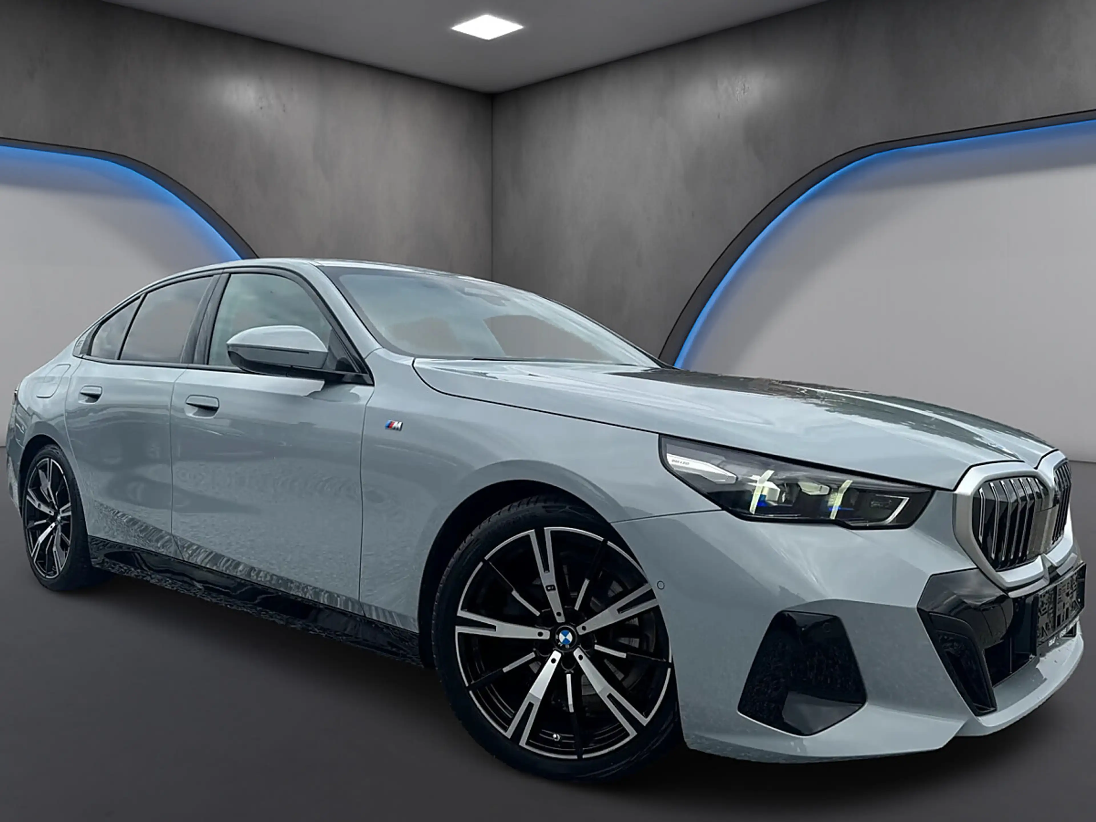 BMW 520 d M Sport Aut. *HeadUp*360Kamera*HarmannKardon* — photo 4