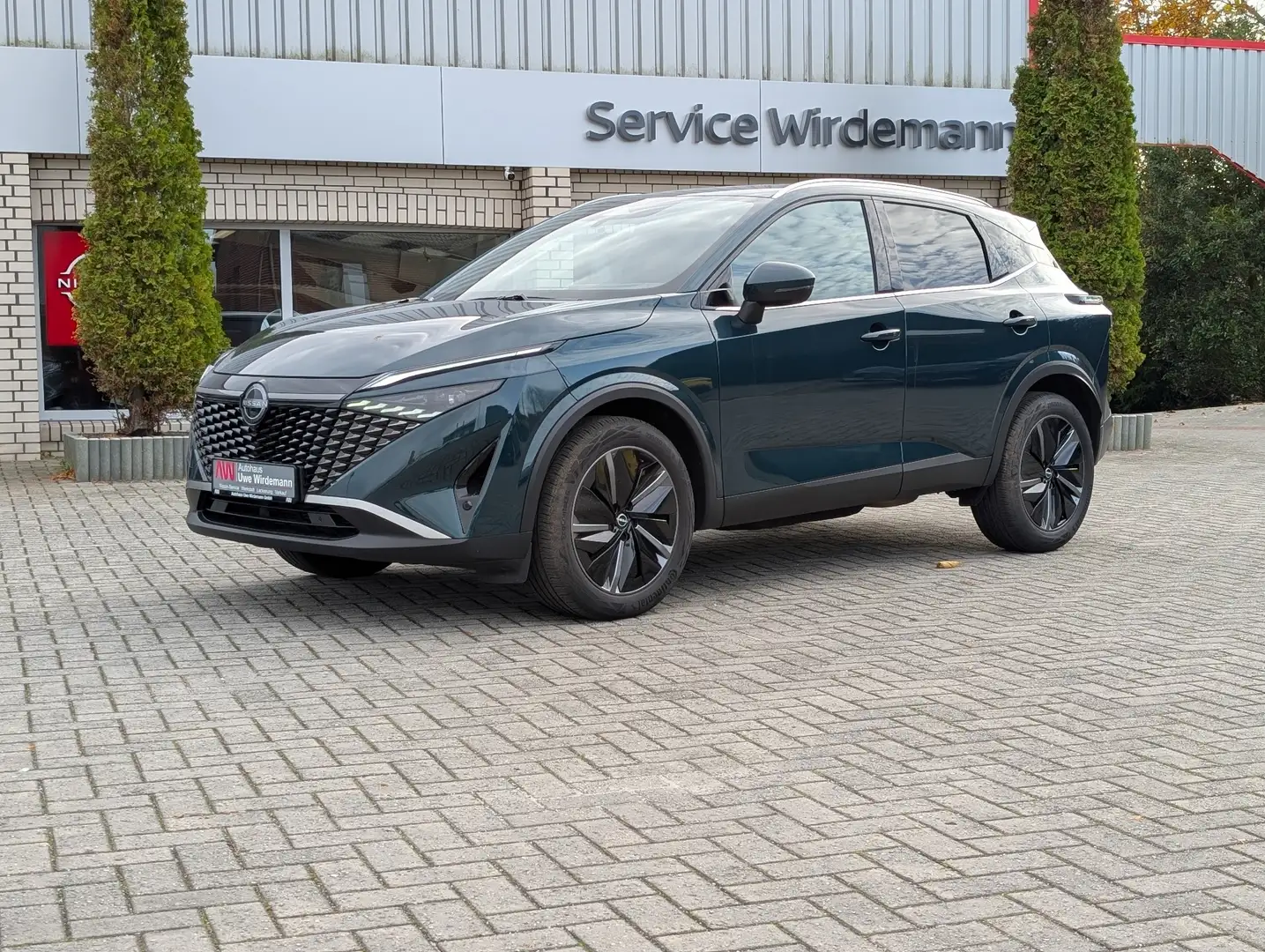 Nissan Qashqai Qashqai 1.3 DIG-T MHEV Xtronic Tekna Grün - 1