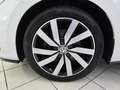 Volkswagen Touran R-Line *Navi *PDC *AHK *ACC Weiß - thumbnail 22