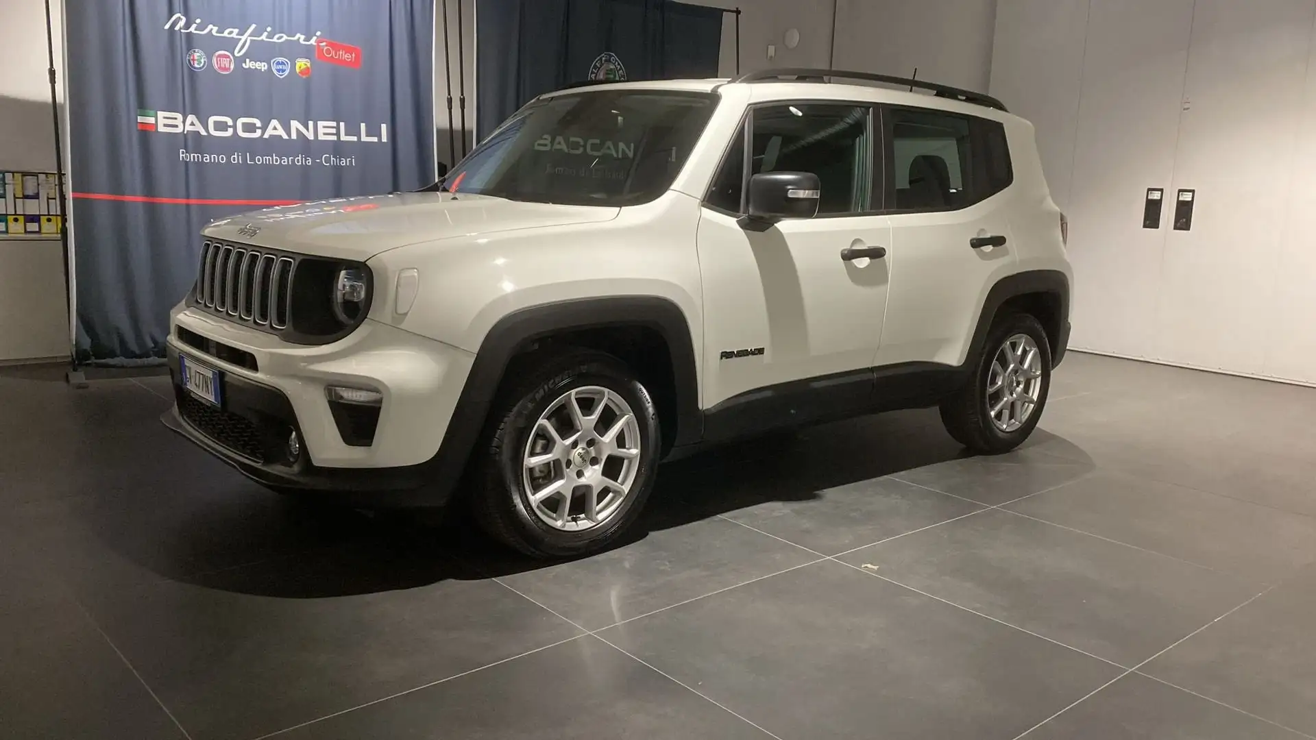 Jeep Renegade Renegade 1.5 Turbo T4 MHEV Altitude Bianco - 1