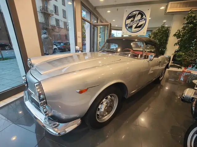 Alfa Romeo Spider