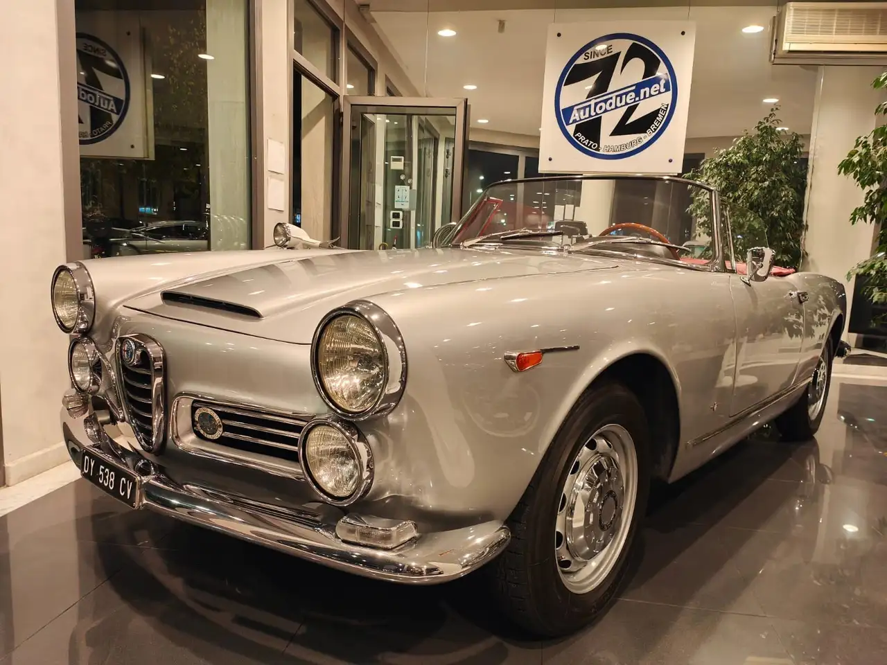 Alfa Romeo 2600 Spider, foto 2