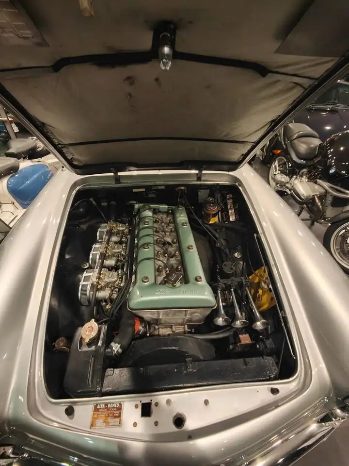 Alfa Romeo 2600 Spider, foto 5