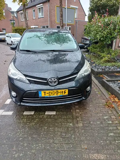 Toyota Verso 1.8 VVT-i Business