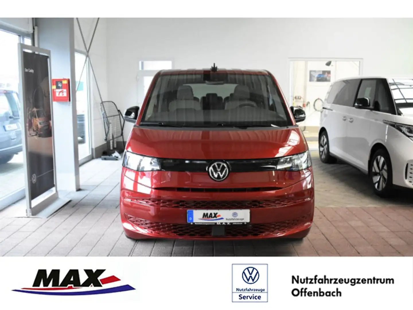 Volkswagen T7 Multivan T7 Multivan KÜ 1.5 TSI OPF 100 kW DSG TEMPO PDC Roşu - 1