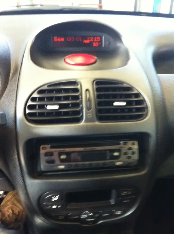 Peugeot 206 2.0 16V 3p. GTI, foto 2