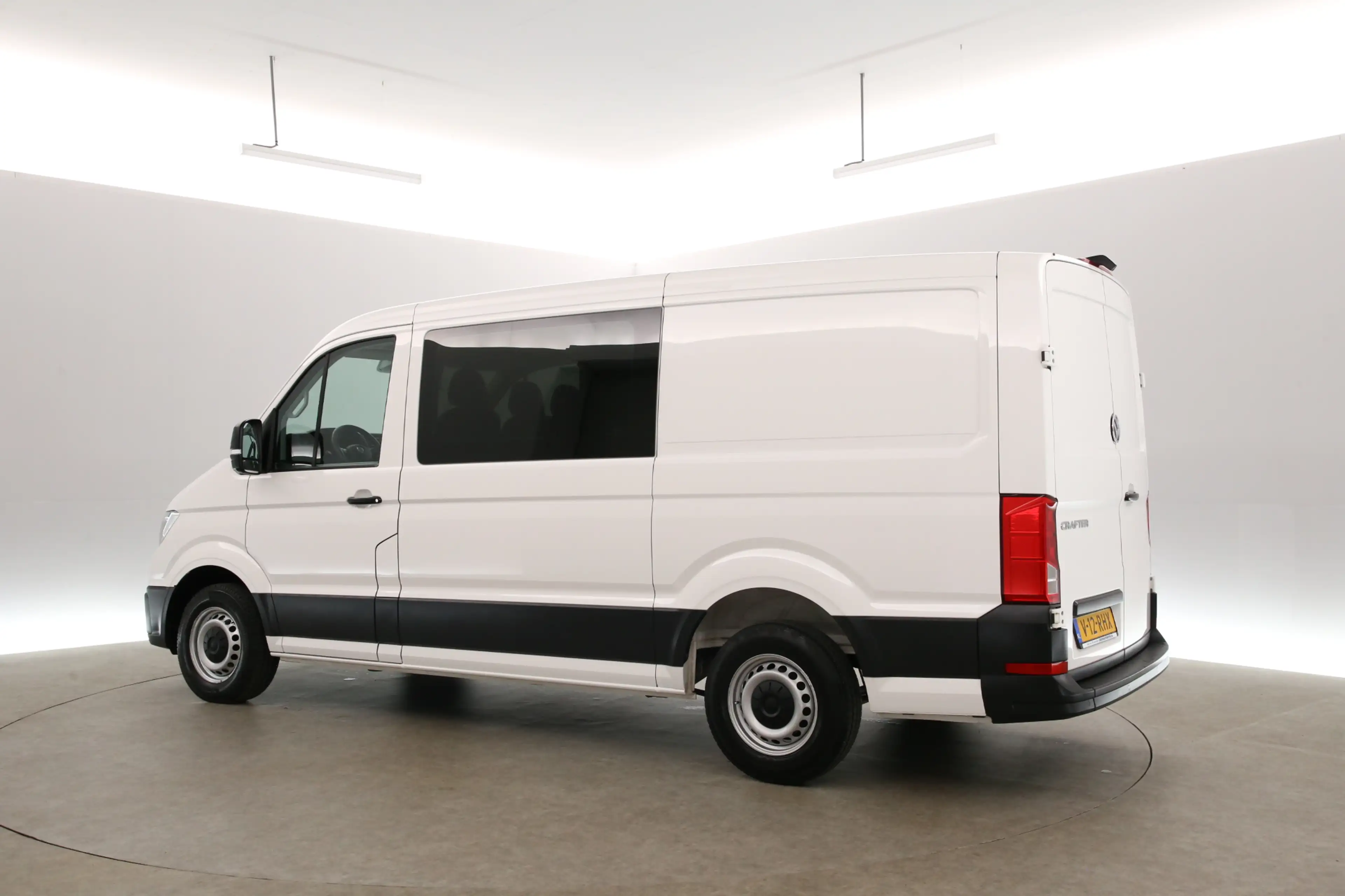 Volkswagen Crafter 2.0 TDI 140PK L3H2 | DC | 6 Zits | 3000KG Trekgew. — photo 7