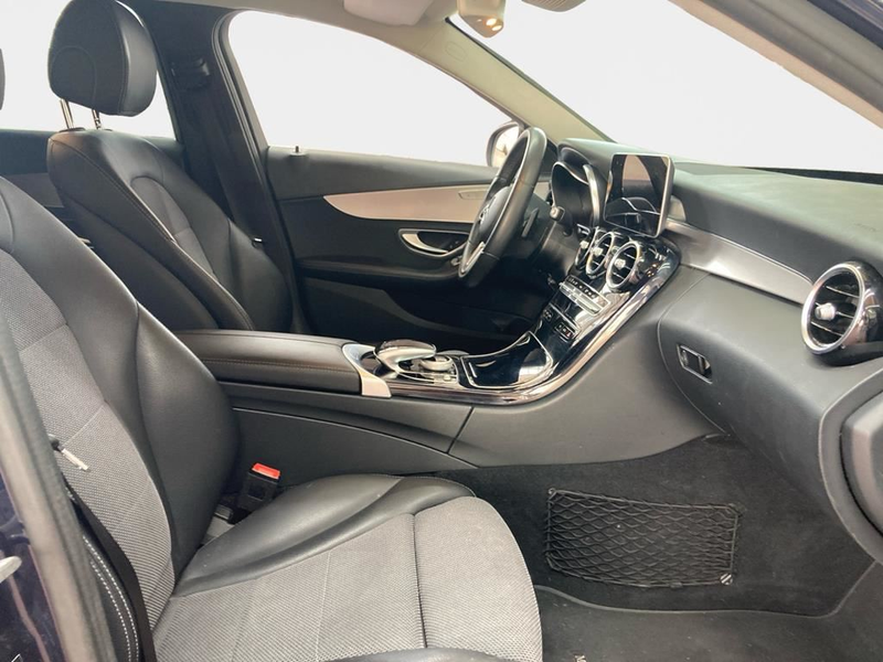 Mercedes-Benz C 300 Avantgarde — photo 12