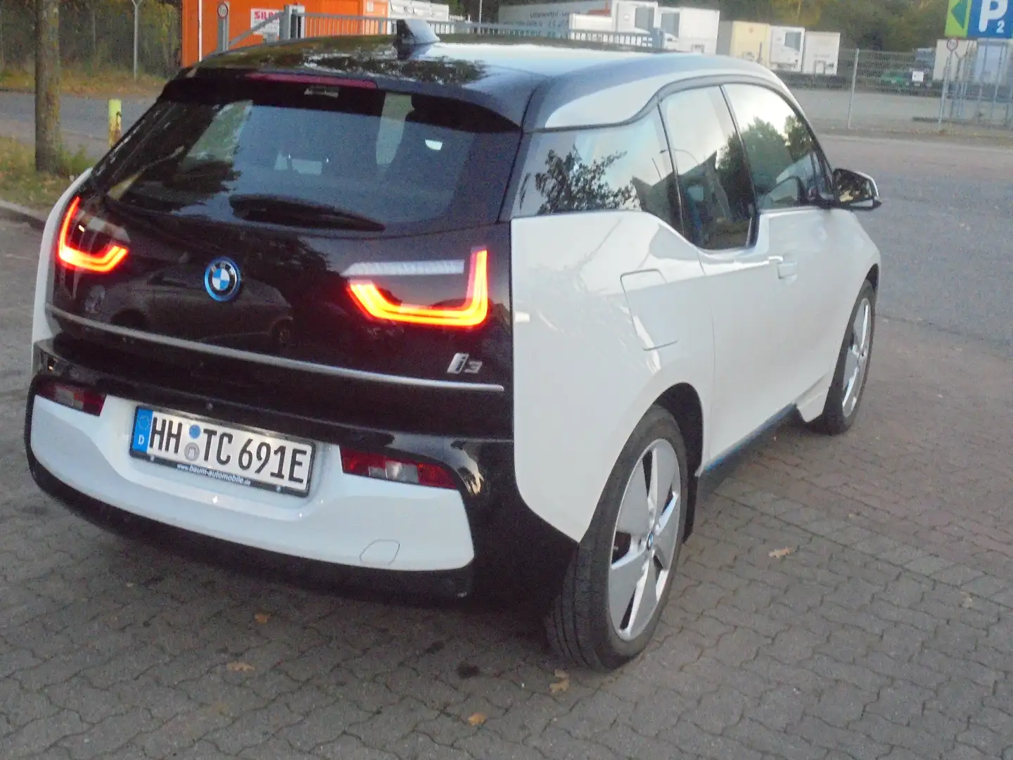 BMW i3 elektrisch / Navi / LED / Klima / Sitzh. Weiß - 2