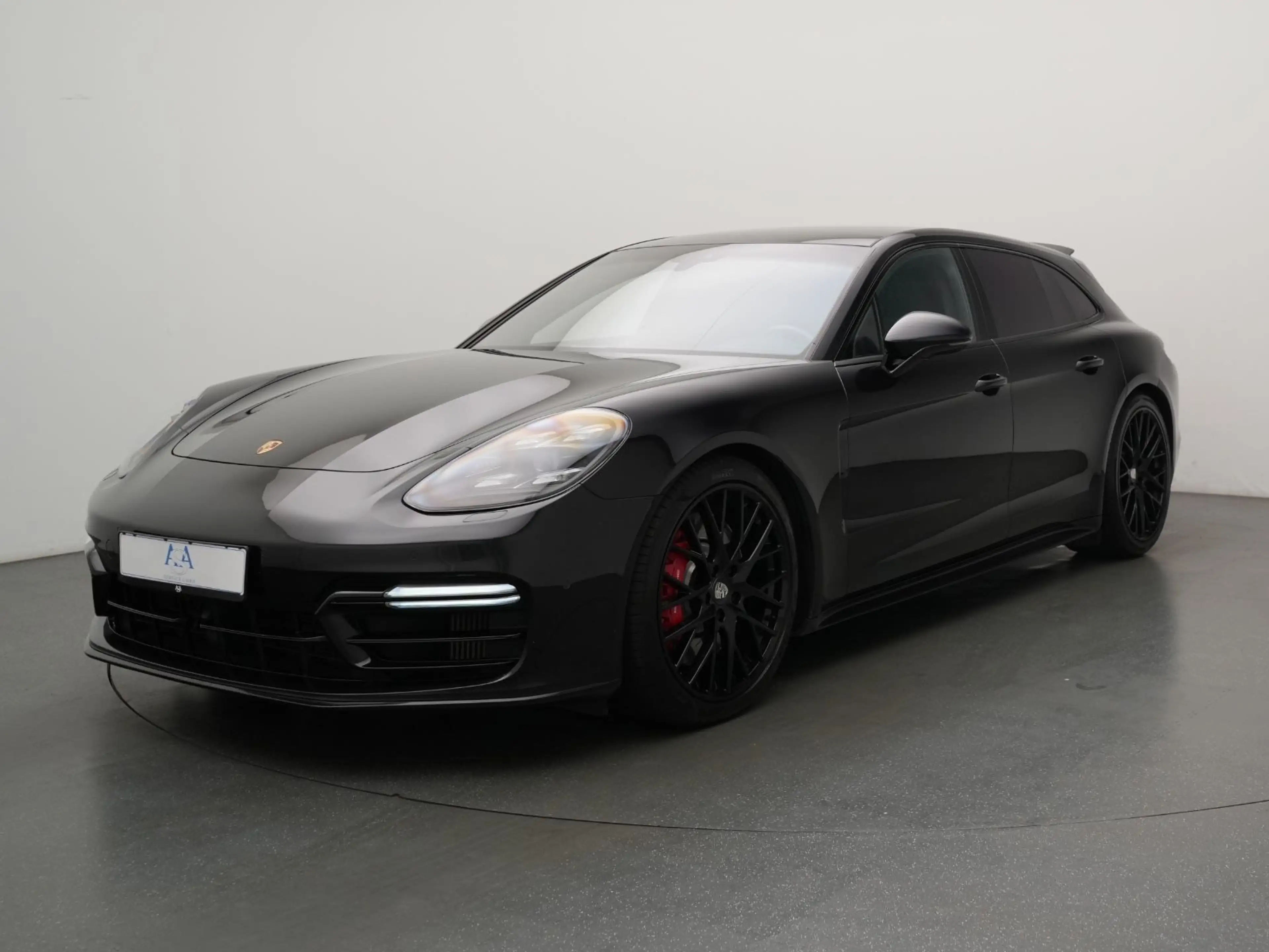 Porsche Panamera Turbo Sport Turismo PANO+MATRIX+KEYLESS