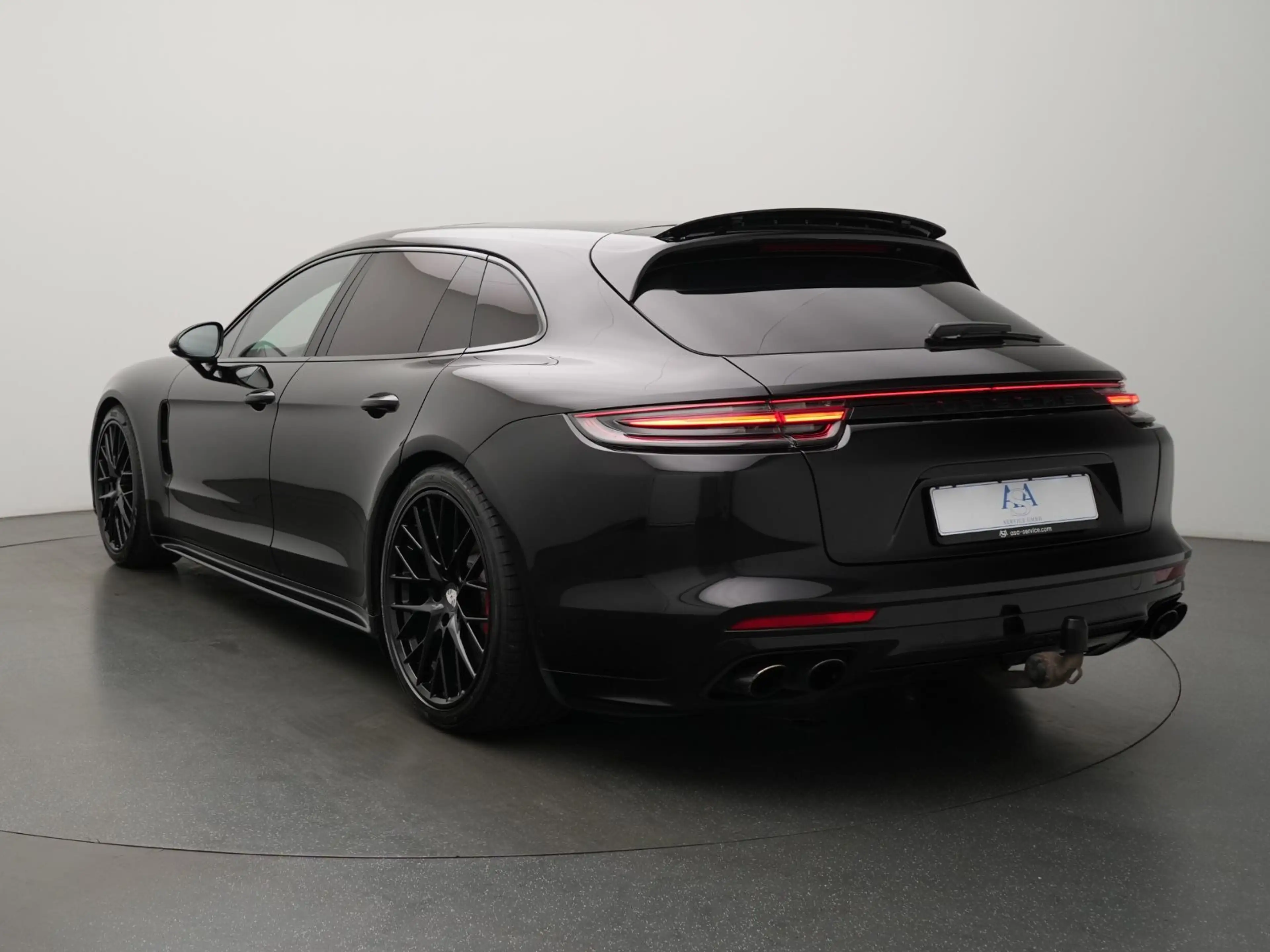 Porsche Panamera Turbo Sport Turismo PANO+MATRIX+KEYLESS — photo 4