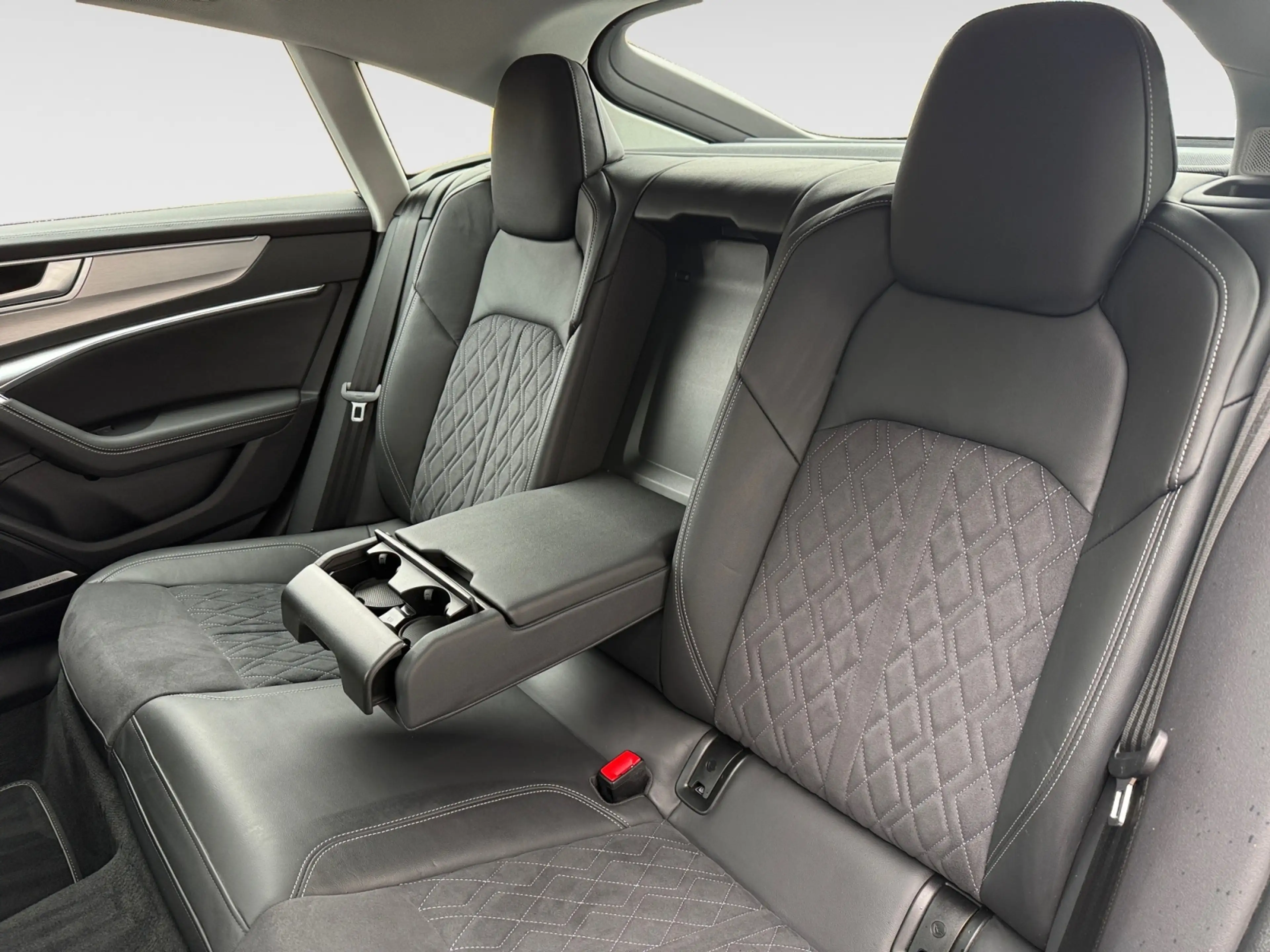 Audi S7 Sportback 3.0 TDI quattro Pano B&O ACC 360° Matri — photo 9